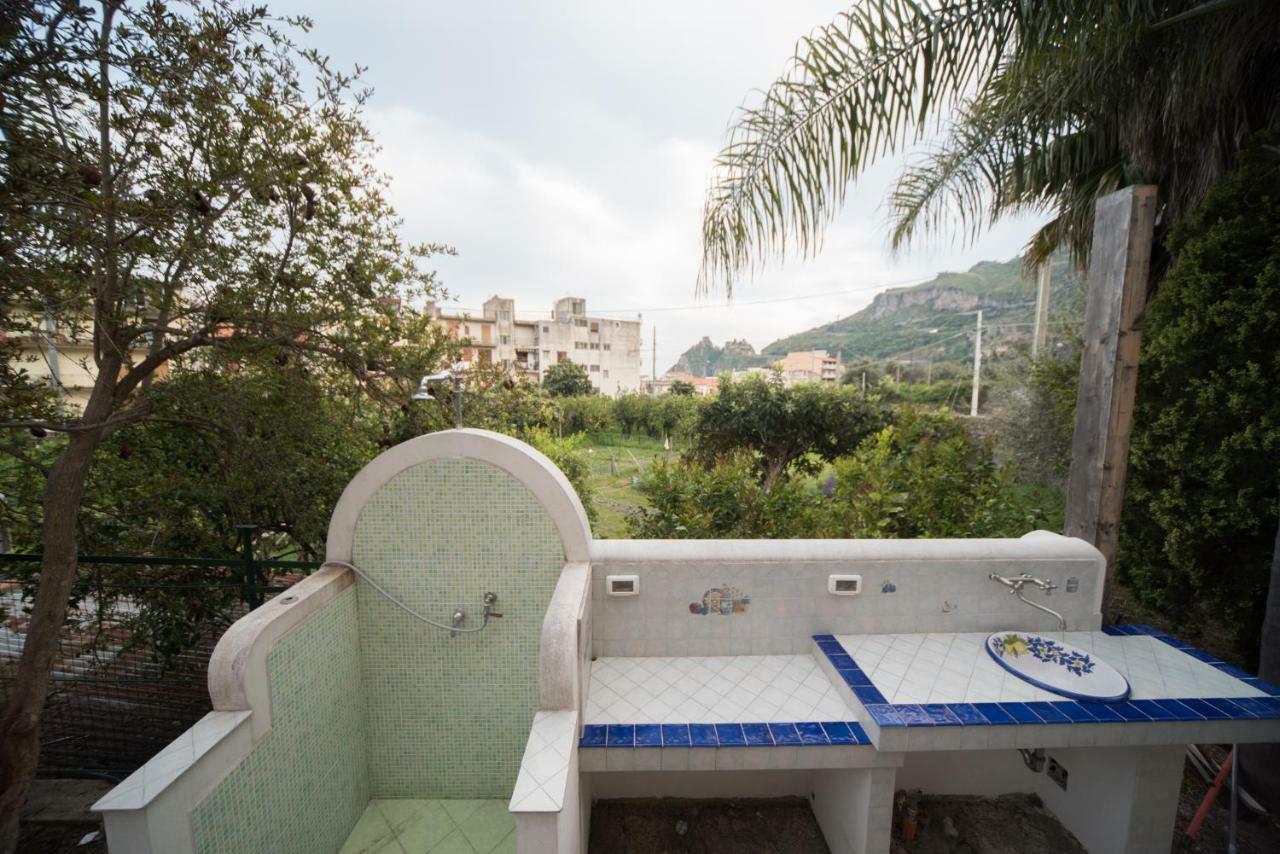 Casa Salice Hotel SantʼAlessio Siculo Exterior foto